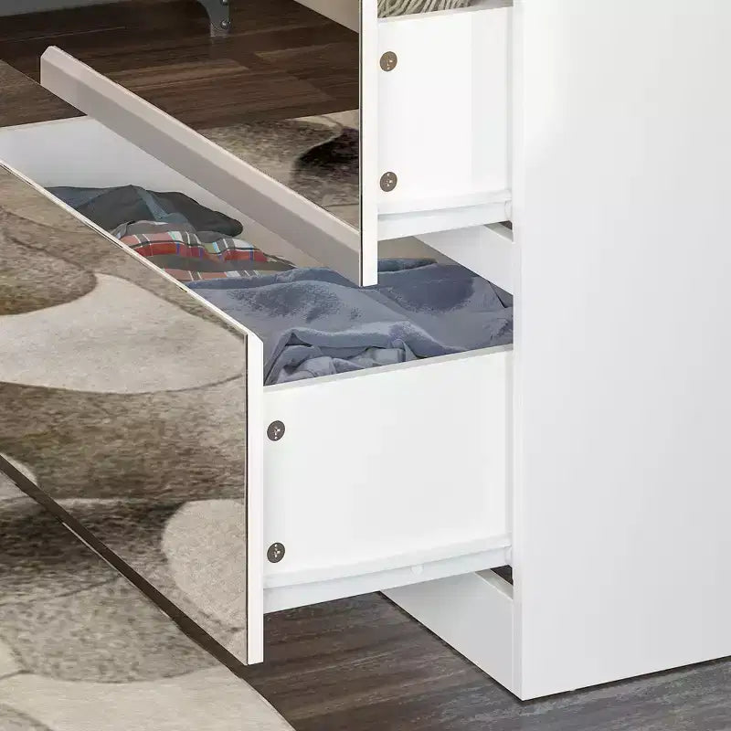 Armoire blanche