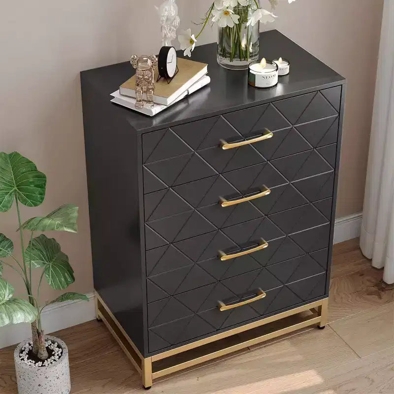 Armoire de chambre à quatre tiroirs