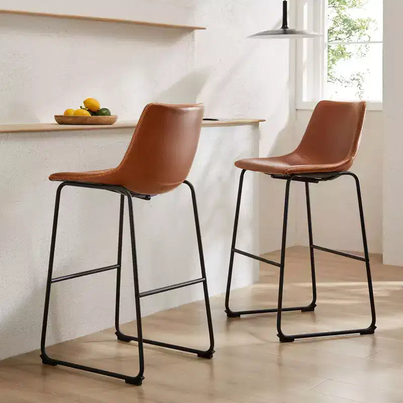 Tabourets de bar à armature en métal noir