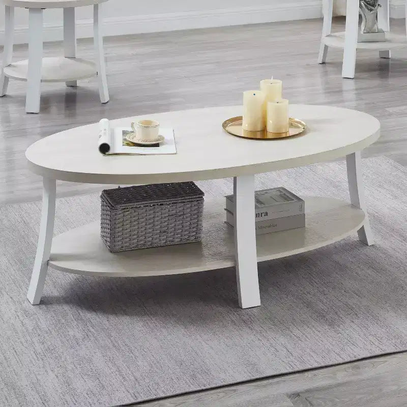 Table basse contemporaine ovale en bois avec étagère