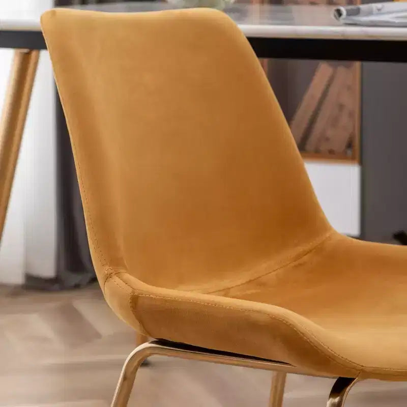 table et chaises de salle à manger rondes