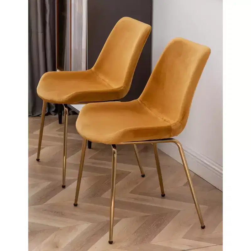 table et chaises de salle à manger rondes