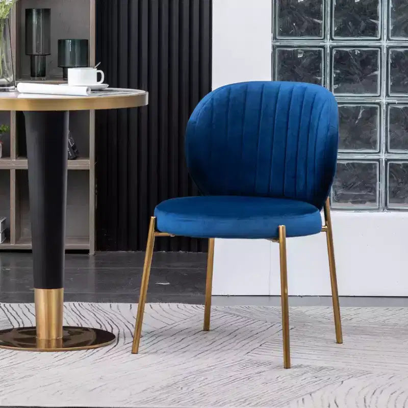 Table et chaises de salle à manger modernes