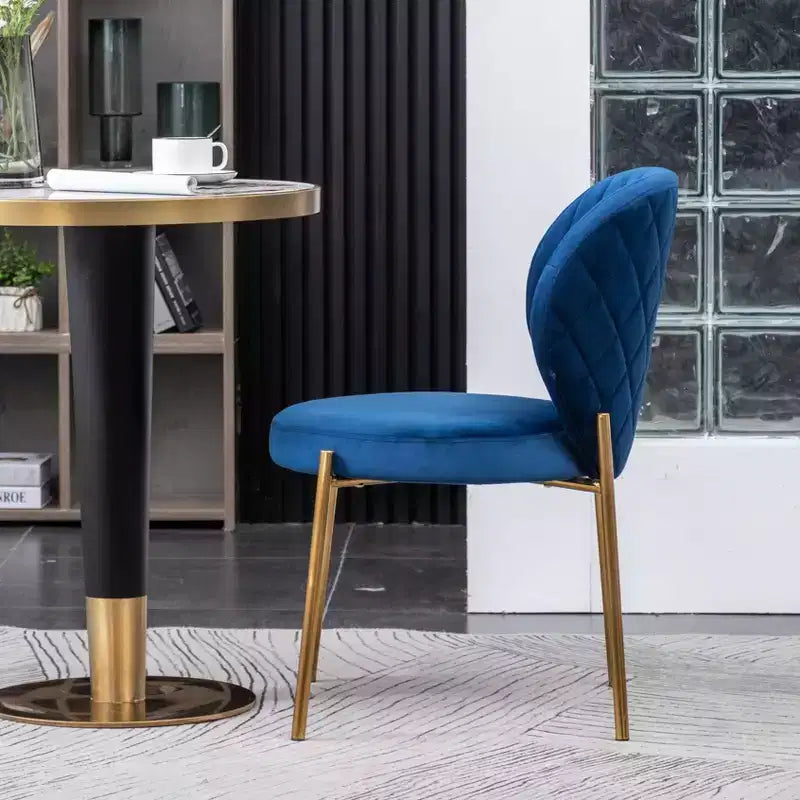 Table et chaises de salle à manger modernes