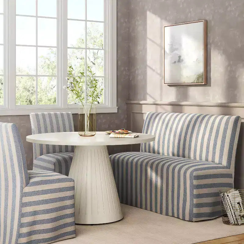 Chaise de salle à manger tapissée