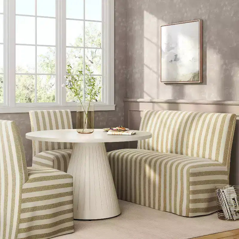 Chaise de salle à manger tapissée