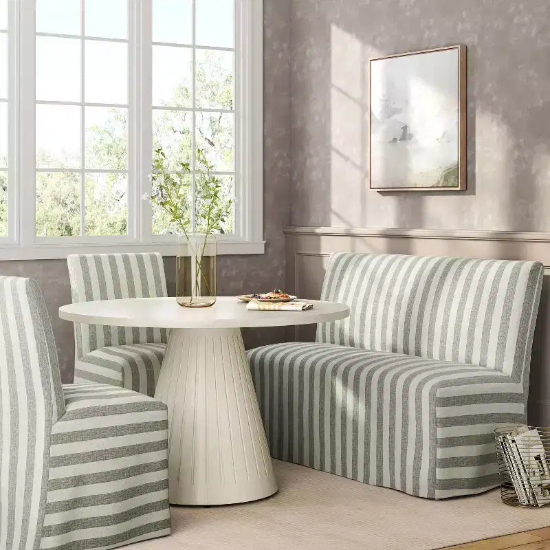 Chaise de salle à manger tapissée