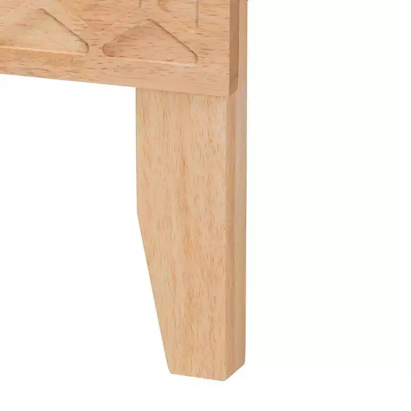 Lit plateforme sculpté en nid d'abeille naturel