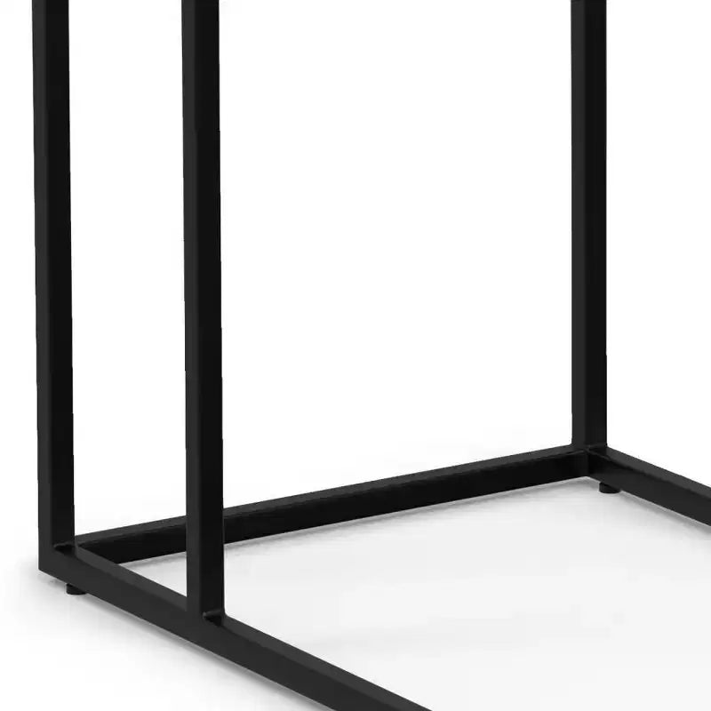 Table d'appoint en C