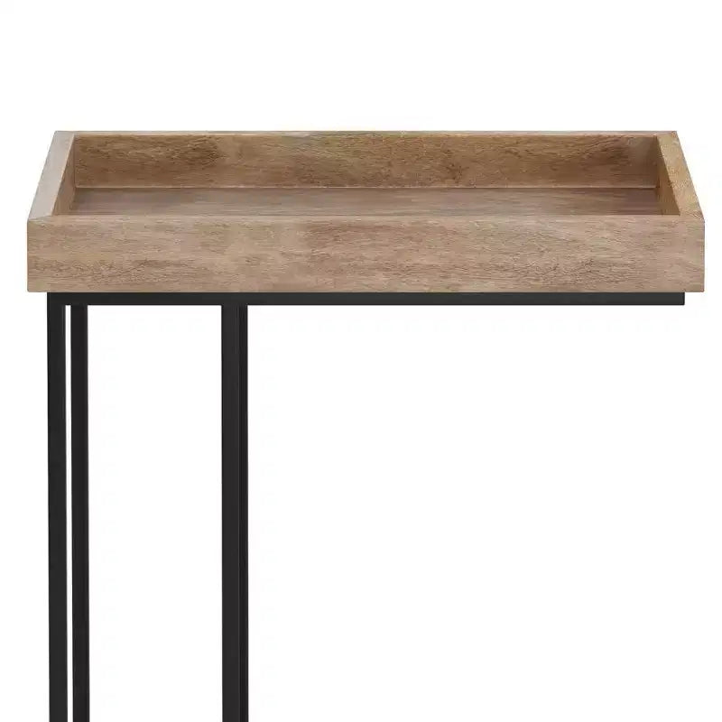 Table d'appoint en C