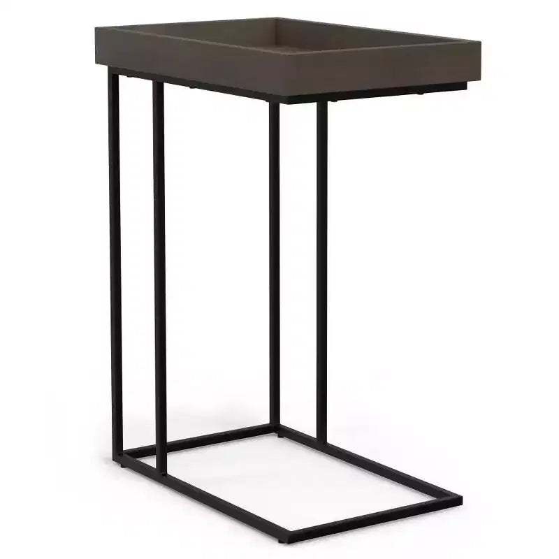 Table d'appoint en C